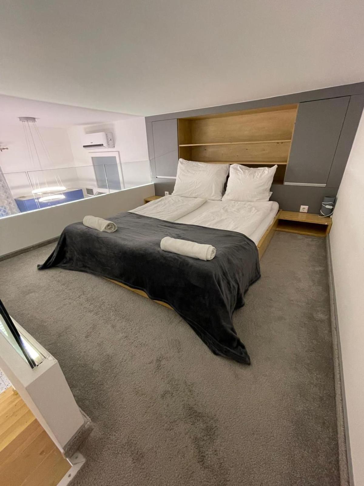 Apartment Karinflats-love *